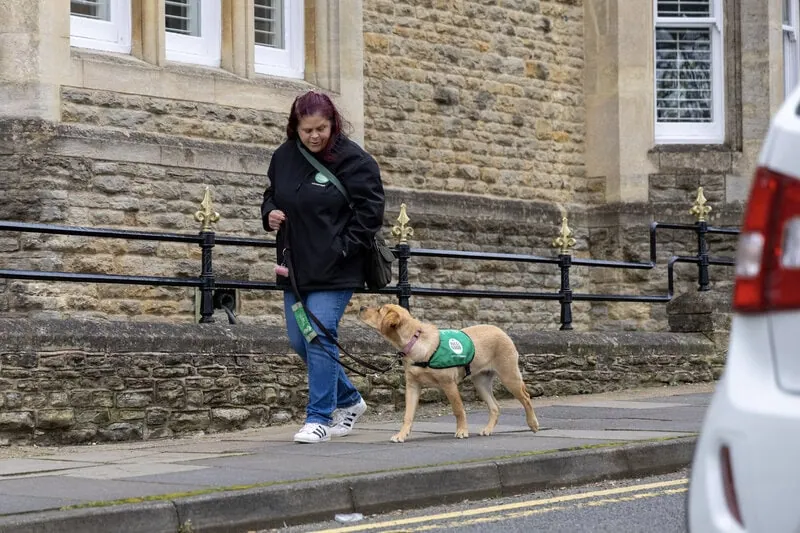 54 Emma And Jolie Final 04